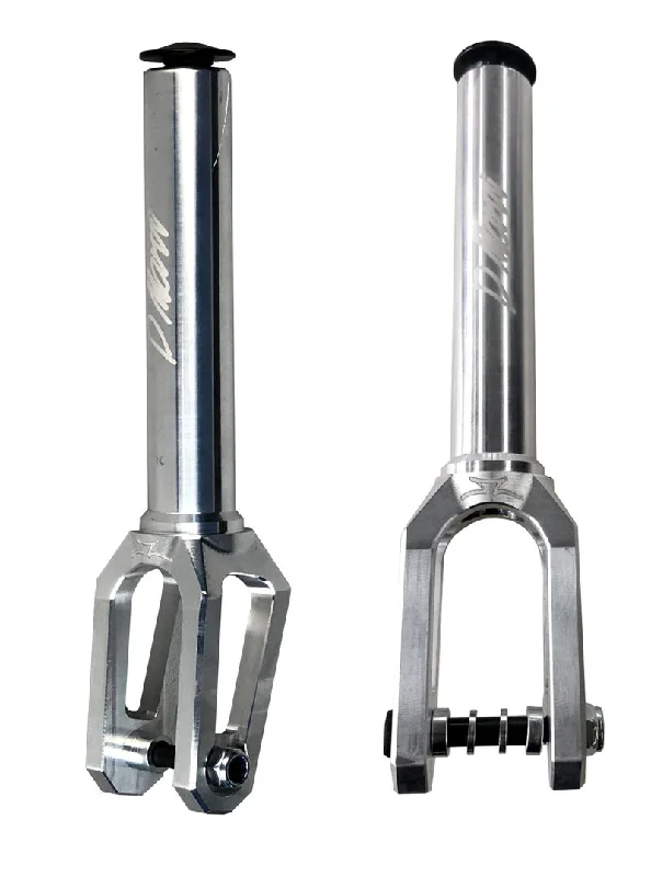 AO Derek Marr Signature Fork - Chrome