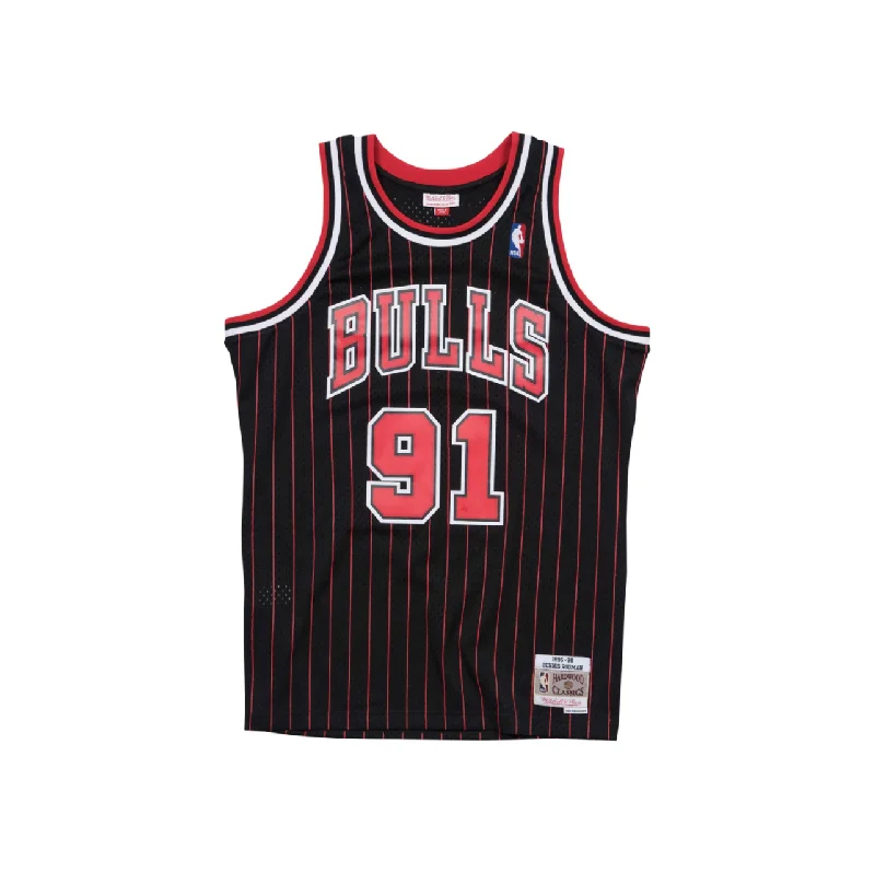 Mitchell & Ness NBA Dennis Rodman Chicago Bulls 95-96 Alternative Swingman Jersey