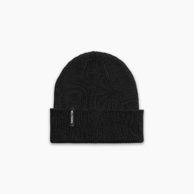 Polylana Chairith Cuff Beanie - Black